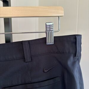 Nike Black Activewear Dri Fit Flat Front Chino Golf Shorts Mens 36x11 *NOTE